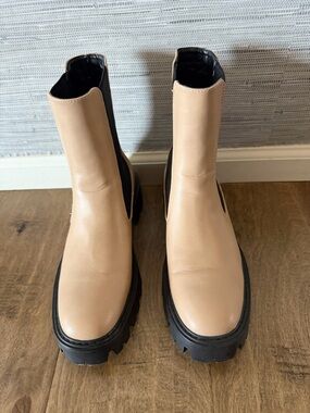 Beige Vegan Leather Chelsea Lug Boots for Women, Only brand, size 9